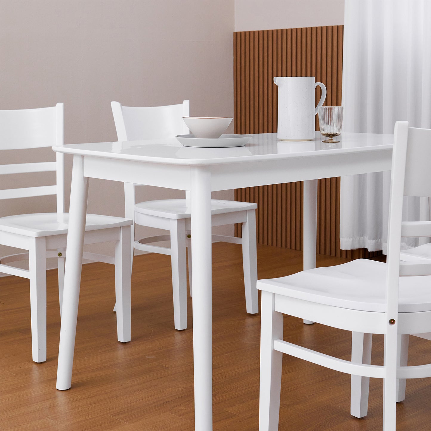 Aslan 47" MDF Dining Table