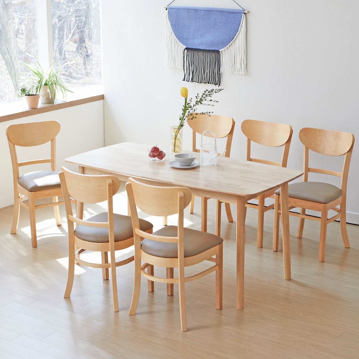 Aslan 59" Dining Table