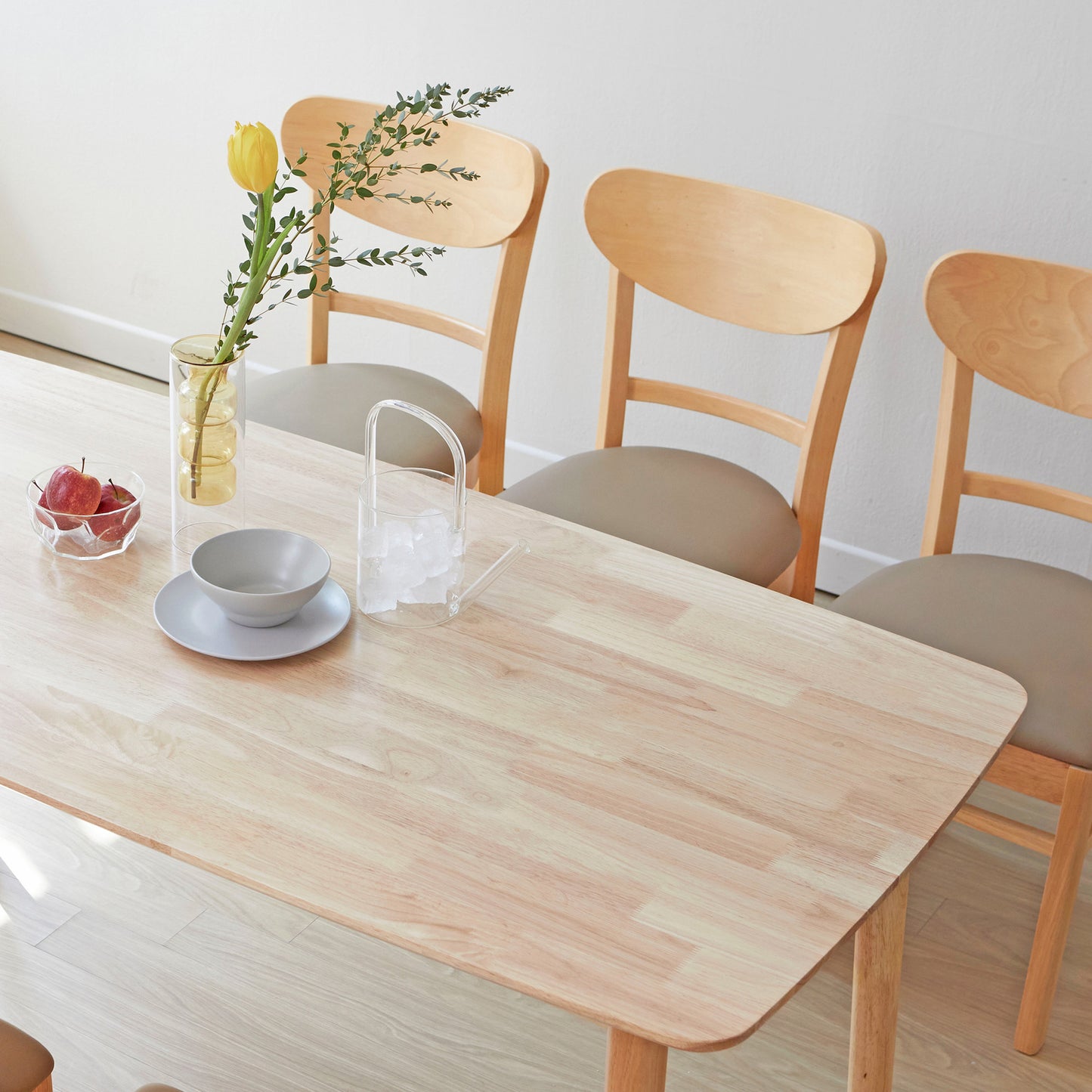 Aslan 59" Dining Table