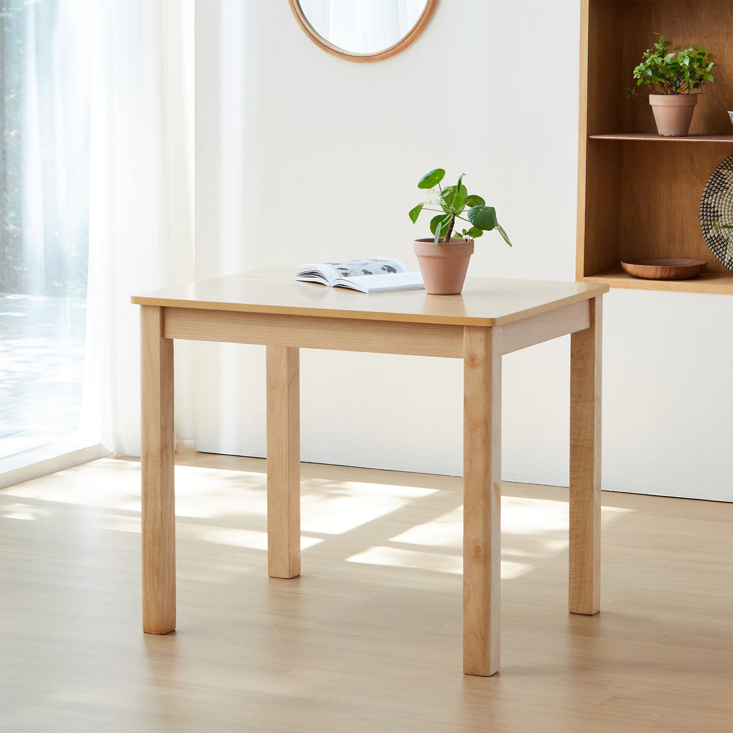 Cabin 33.5" Dining Table