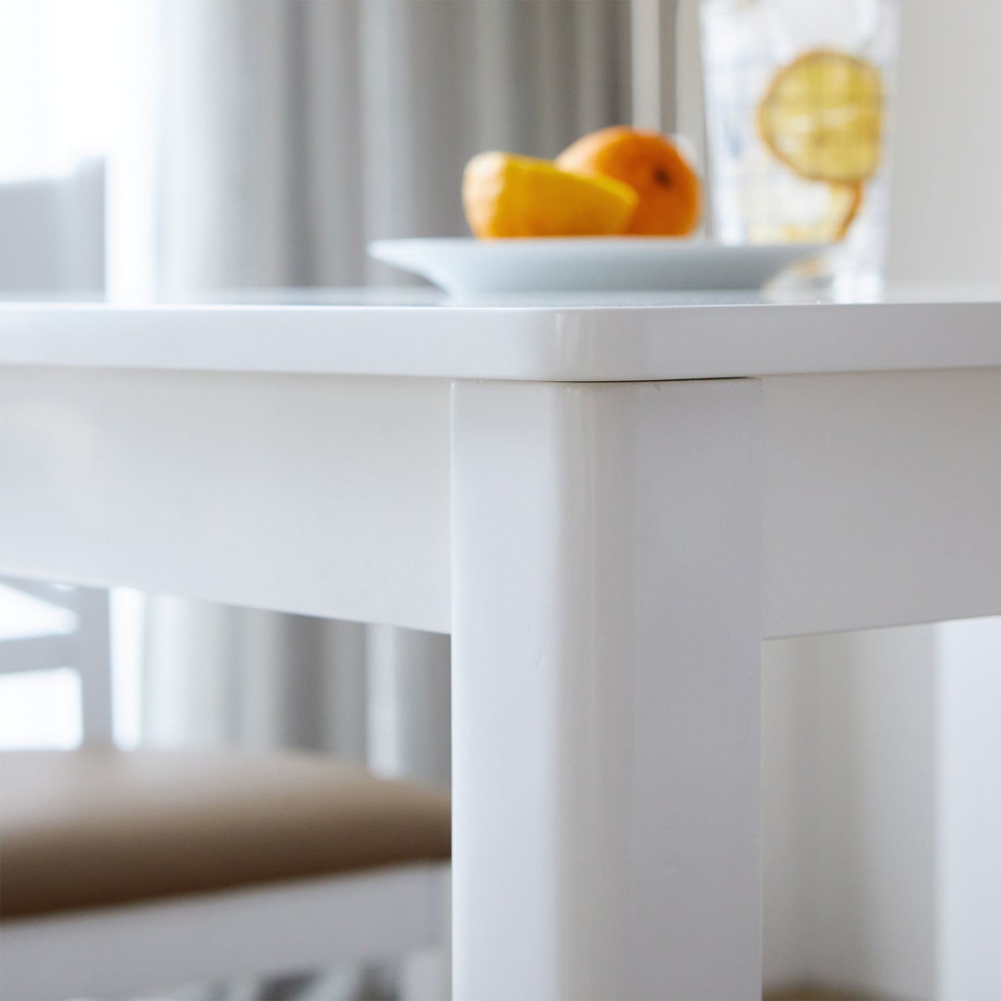 Cabin 45.3" Dining Table