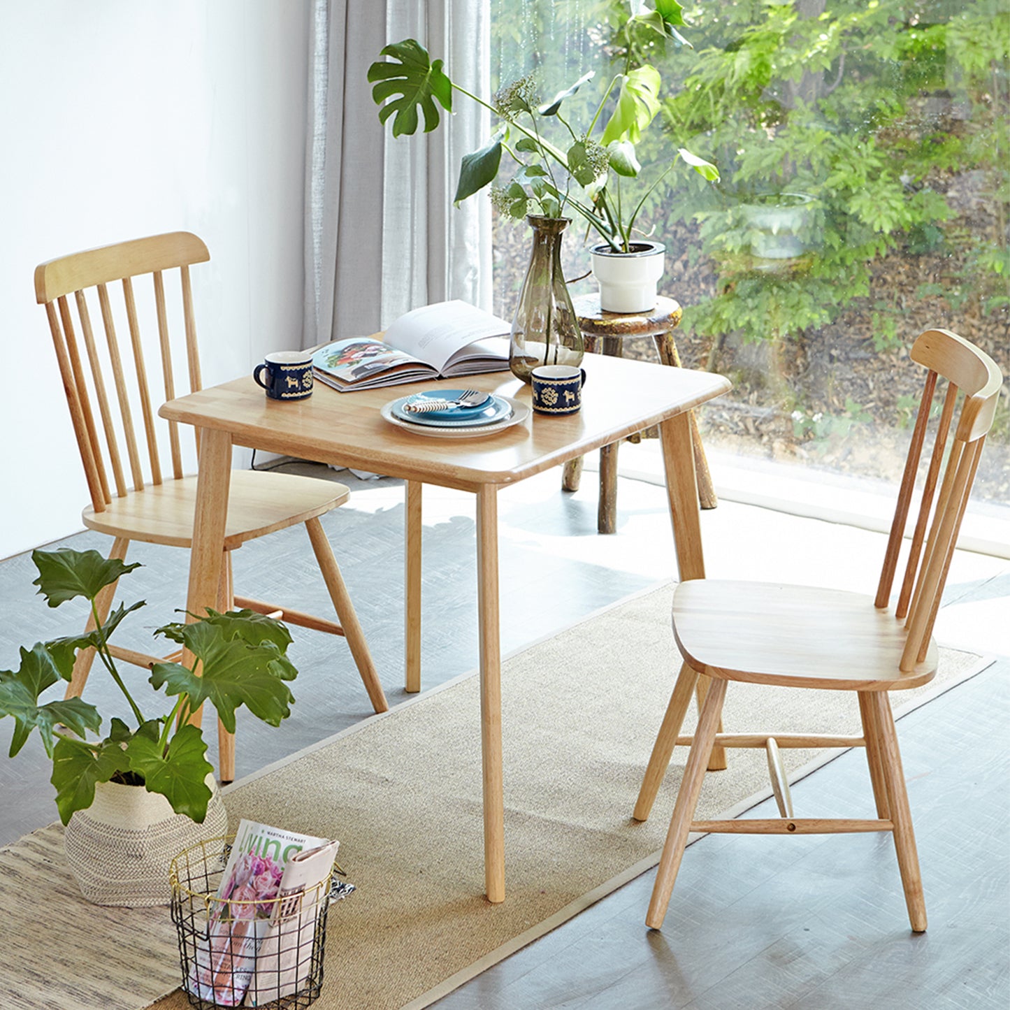 Canberra 27.6" Square Dining Table