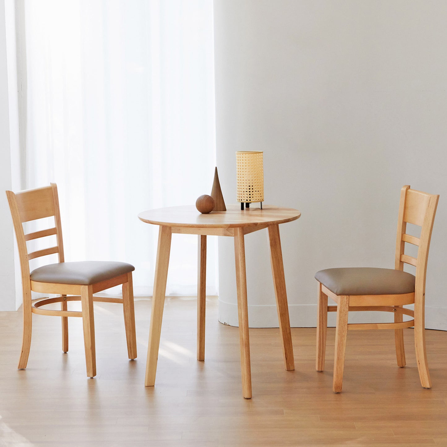 Canberra 27.6" Round Dining Table
