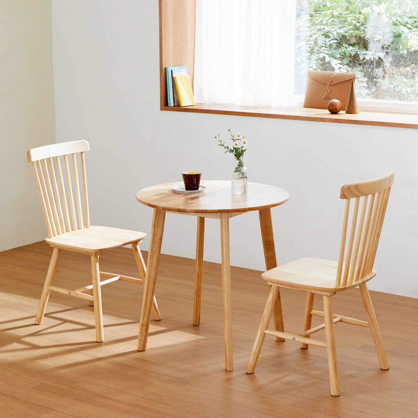 Canberra 27.6" Round Dining Table