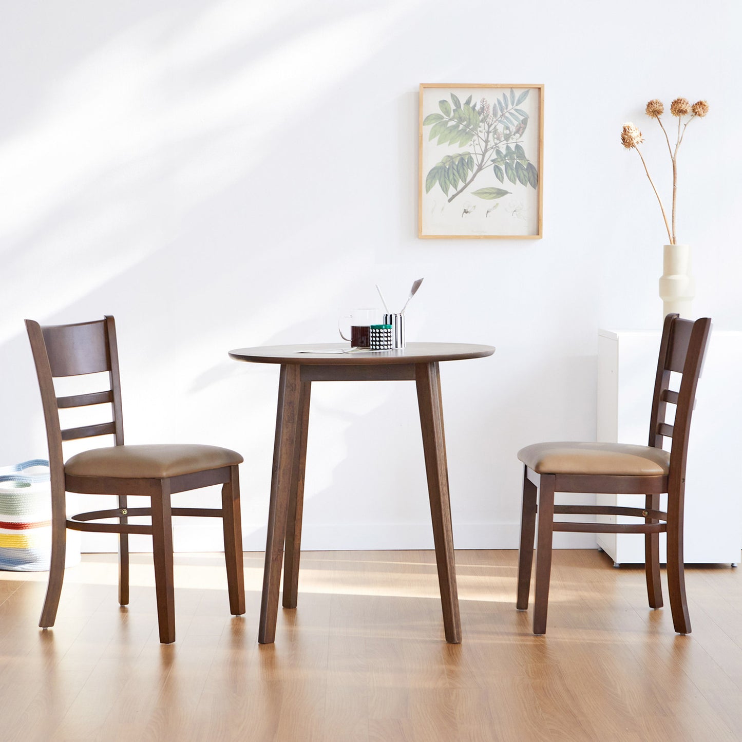 Canberra 27.6" Round Dining Table