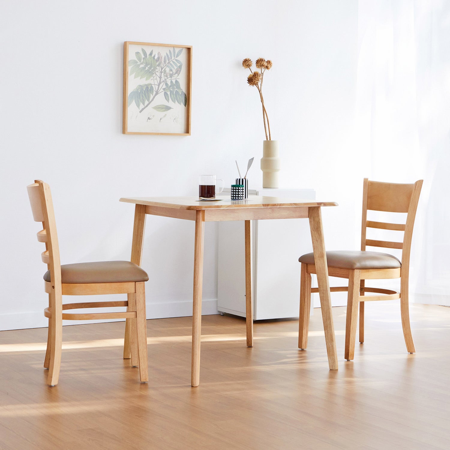 Cabin dining table discount set