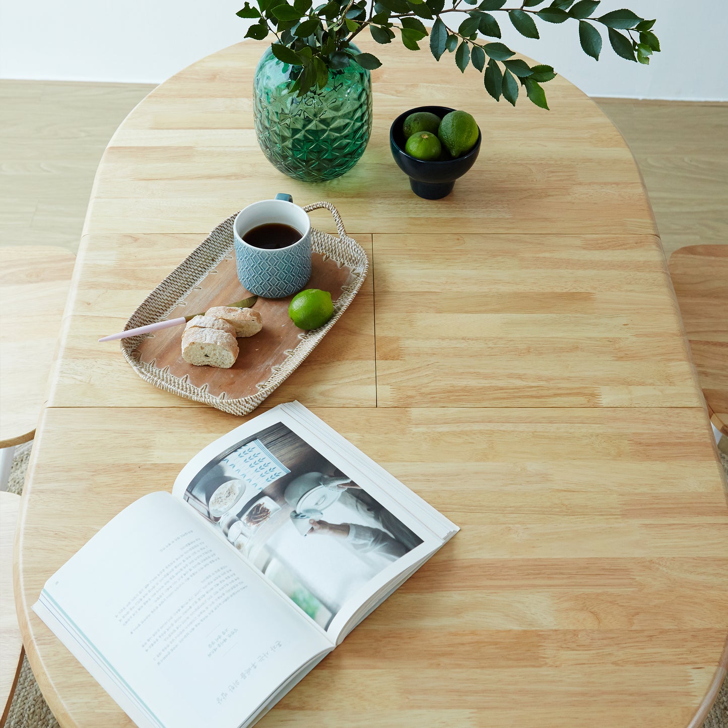 Tapas Extendable Butterfly-Leaf Dining Table